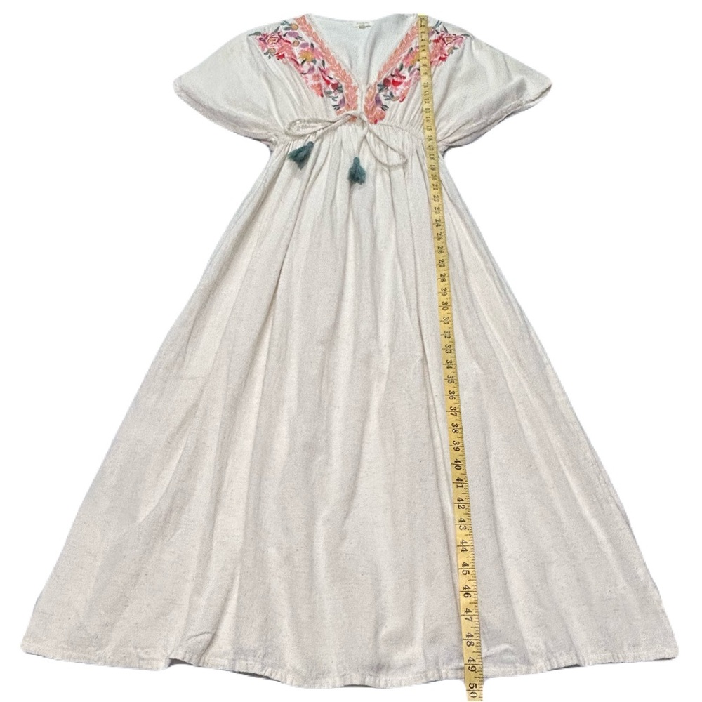 Embroidered White Maxi Dress - Picture 6 of 10